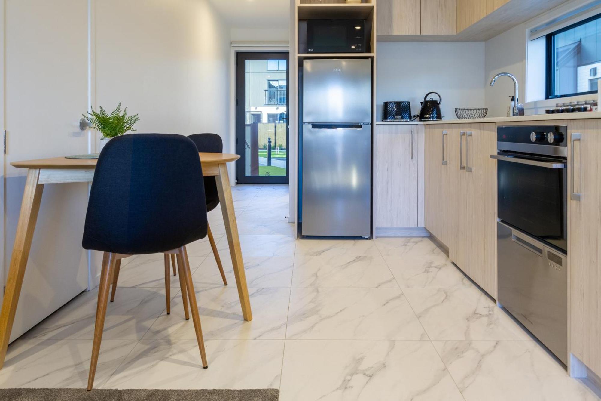 Single Level Studio Escape On Wilmer St - Central Κράισττσερτς Εξωτερικό φωτογραφία